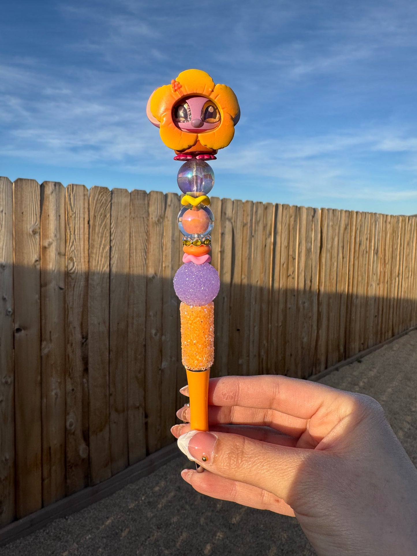 Premade Alien Pen